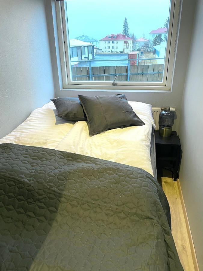 Lovely Apartment With Hot Tub Access آكيورِيْري المظهر الخارجي الصورة